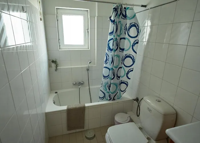 Апартаменты μονοκατοικία στο κέντρο με τζάκι *